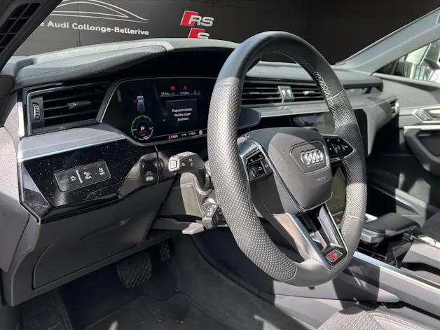 Audi e-tron 55 Sportback S Line quattro