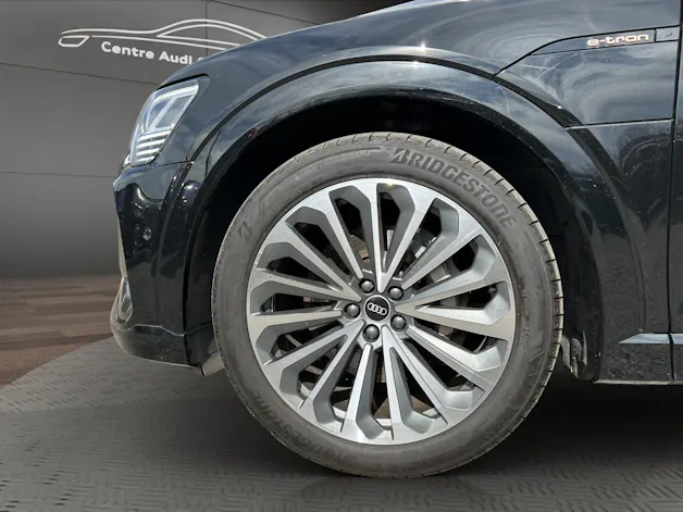Audi e-tron 55 Sportback S Line quattro