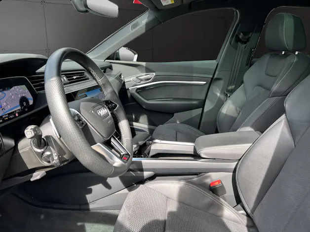 Audi e-tron 55 Sportback S Line quattro