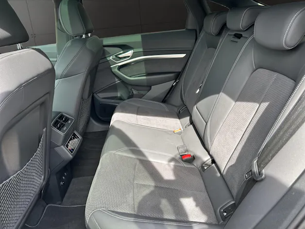 Audi e-tron 55 Sportback S Line quattro