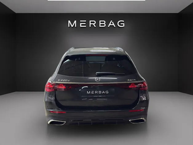 Mercedes-Benz E 220 d T 4Matic 9G-Tronic