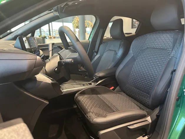 Renault Clio 1.8 E-Tech Techno