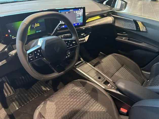 Renault Clio 1.8 E-Tech Techno