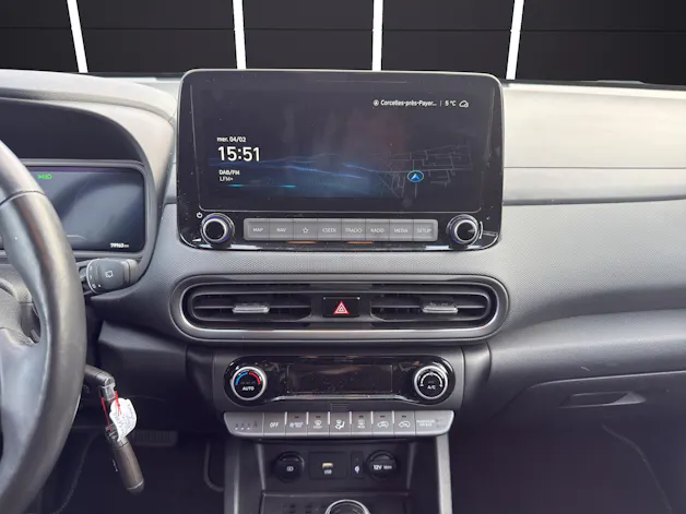 Hyundai Kona 1.6 GDi HEV Amplia DCT