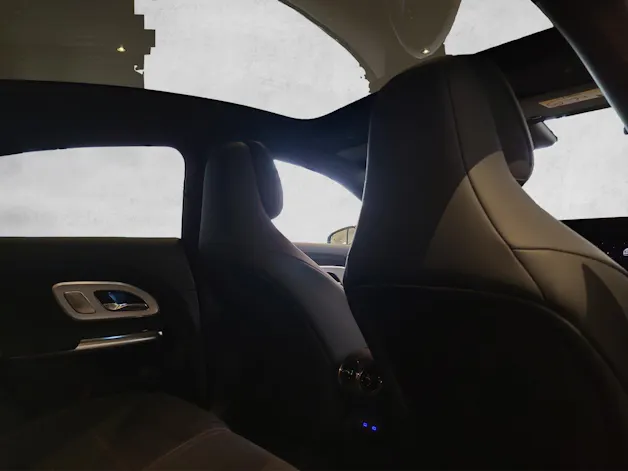 Mercedes-Benz CLA 220 4Matic 8G-DCT