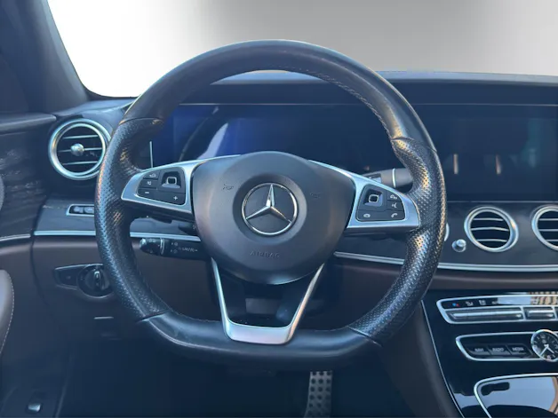 Mercedes-Benz E 43 AMG 4 Matic