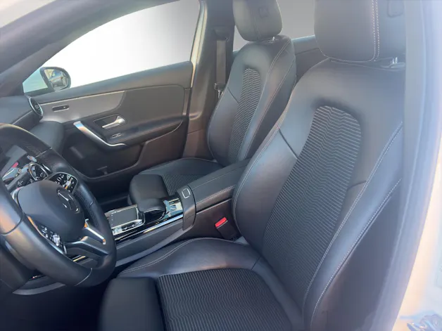 Mercedes-Benz A 220 Progressive