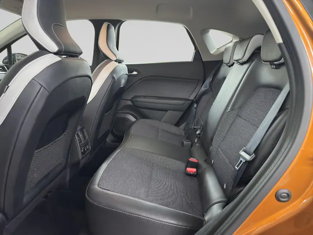 Renault Captur 1.6 E-Tech 145 Intens DHT