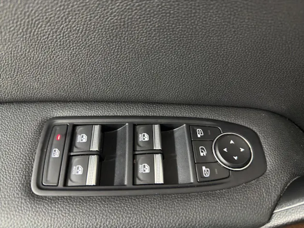 Renault Captur 1.6 E-Tech 145 Intens DHT