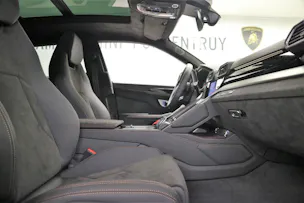 Lamborghini Urus S