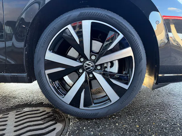 VW Golf 1.5 TSI PHEV Life