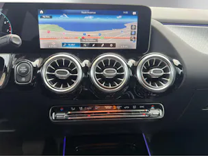 Mercedes-Benz B 200 Progressive