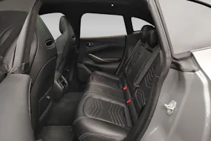 Aston Martin DBX 4.0 V8