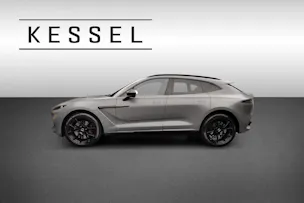Aston Martin DBX 4.0 V8