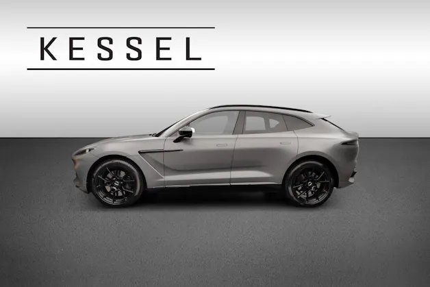 Aston Martin DBX 4.0 V8