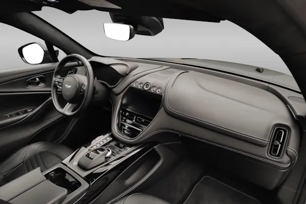 Aston Martin DBX 4.0 V8