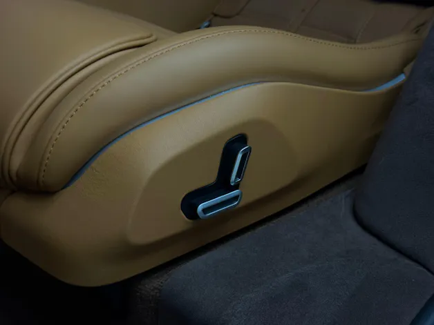 Ferrari Purosangue Atelier 6.5 V12