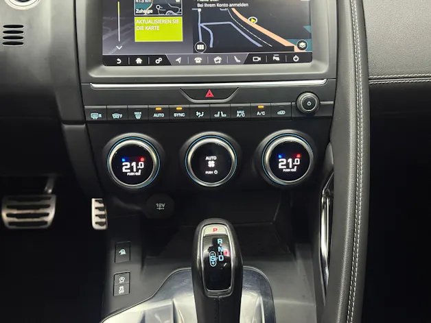 Jaguar E-Pace P200 R-Dynamic S AWD Automatik