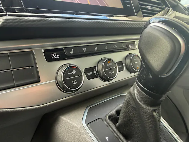 VW T6.1 California 2.0 Bi-TDI Beach Liberty DSG Ocean Edition