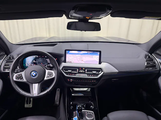 BMW iX3 Impressive