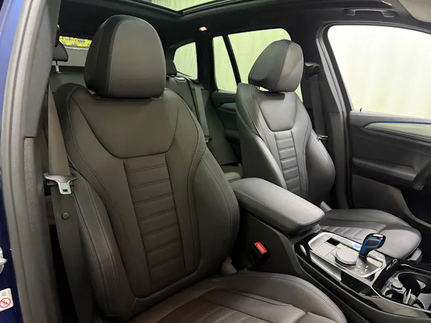 BMW iX3 Impressive