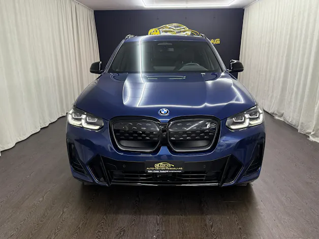 BMW iX3 Impressive