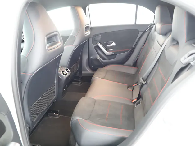 Mercedes-Benz A 220 d 8G-DCT