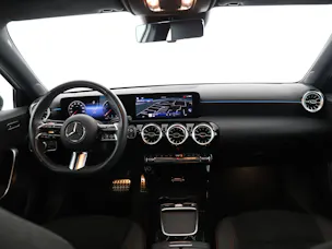 Mercedes-Benz A 220 d 8G-DCT