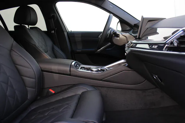 BMW X6 xDrive 48V 30d M Sport Pro *MINERALWEISS METALLIC*