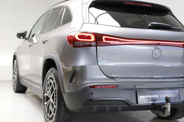 Mercedes-Benz EQA 250 AMG Line AMG Line