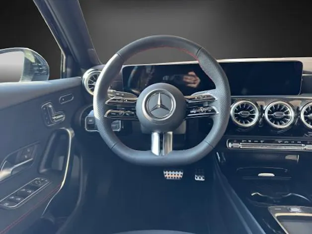 Mercedes-Benz A 250 4Matic 8G-DCT