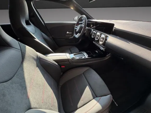 Mercedes-Benz A 250 4Matic 8G-DCT