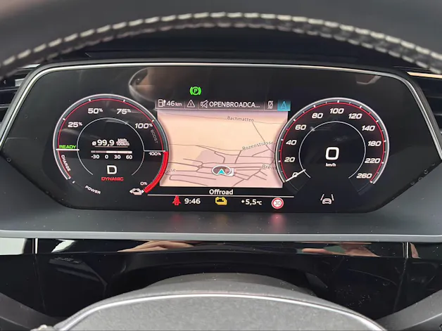 Audi e-tron 55 Sportback S Line quattro Daytonagrau Perleffekt