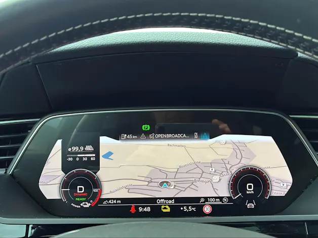 Audi e-tron 55 Sportback S Line quattro Daytonagrau Perleffekt