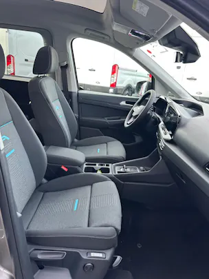 FORD TOURNEO CONNECT Grand 2.0 EcoB Active/122CV/Aut.
