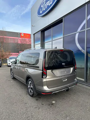 FORD TOURNEO CONNECT Grand 2.0 EcoB Active/122CV/Aut.