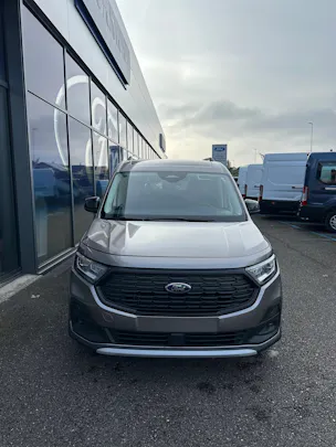 FORD TOURNEO CONNECT Grand 2.0 EcoB Active/122CV/Aut.