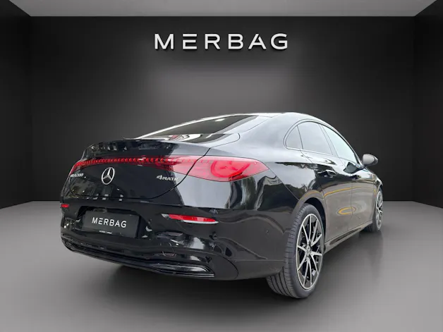 Mercedes-Benz CLA 200 8G-DCT 4Matic
