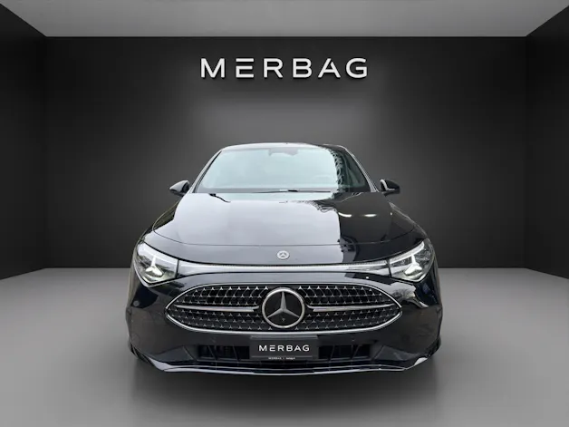 Mercedes-Benz CLA 200 8G-DCT 4Matic