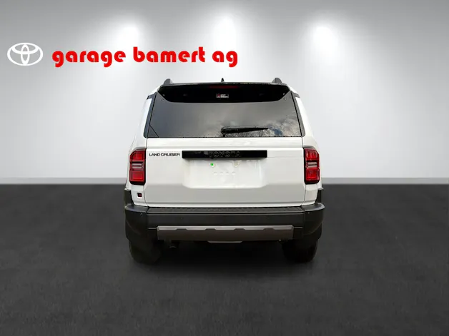 Toyota Land Cruiser 2.8 D 48V Style