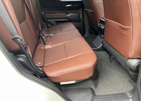 Vehicle image 11 Vehicle image 11