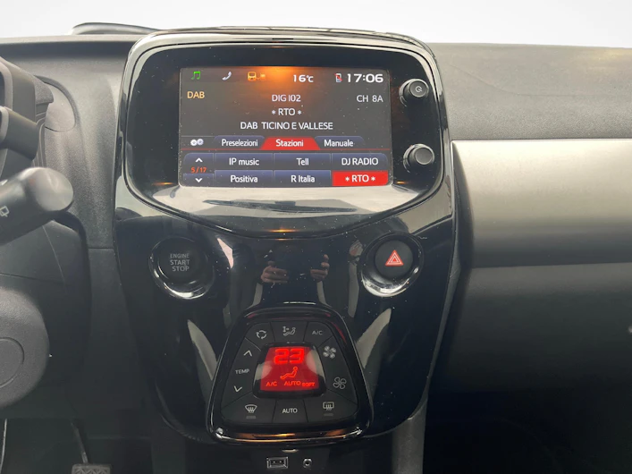 Fahrzeugbild PEUGEOT 108