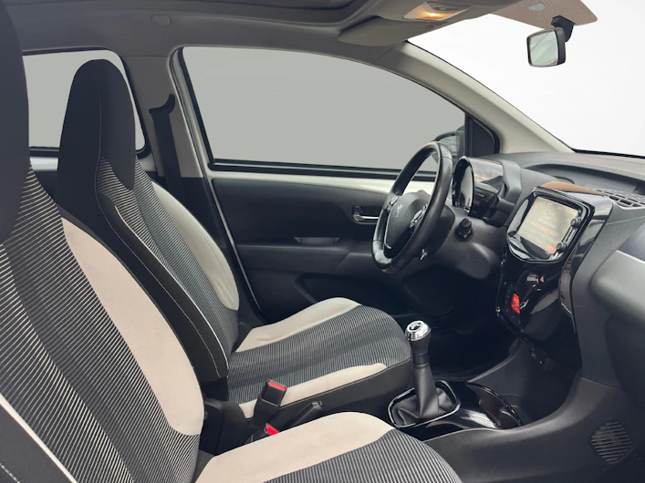 Fahrzeugbild PEUGEOT 108