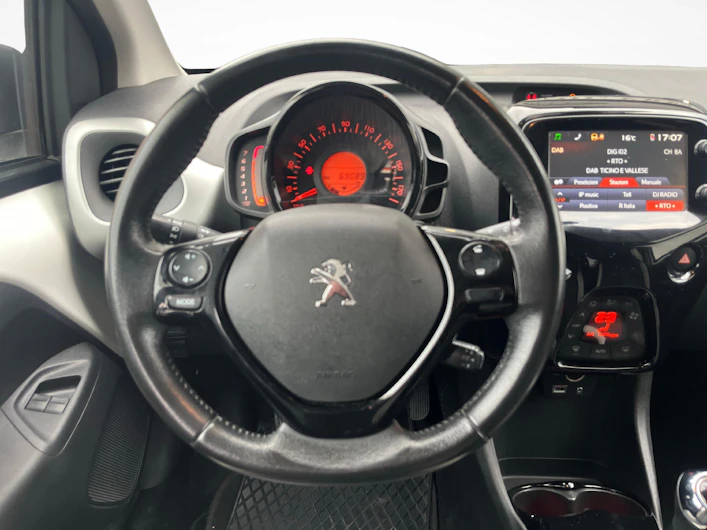 Fahrzeugbild PEUGEOT 108