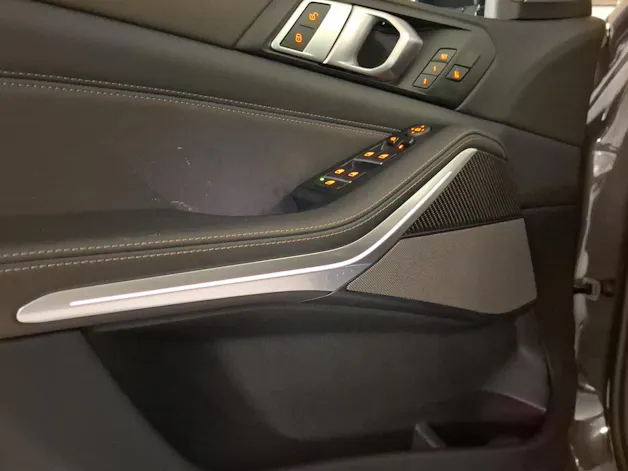 BMW X5 M60i xDrive