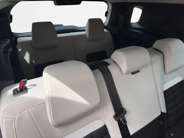 CITROEN C3 Aircross 1.2 Hybrid Max 7 Plätzer