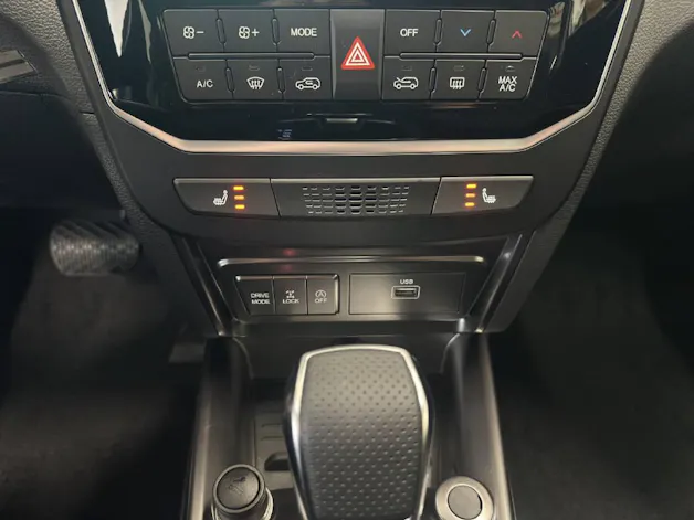KGM Tivoli 1.5 T-Gdi Bronze 4WD