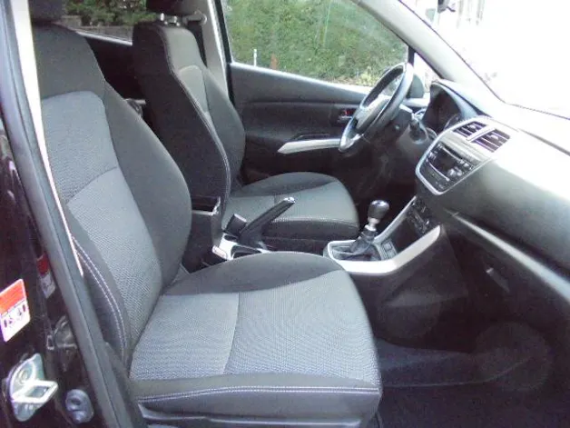 Suzuki SX4 S-Cross 1.6 TD Compact Top 4x4
