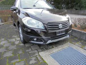 Suzuki SX4 S-Cross 1.6 TD Compact Top 4x4