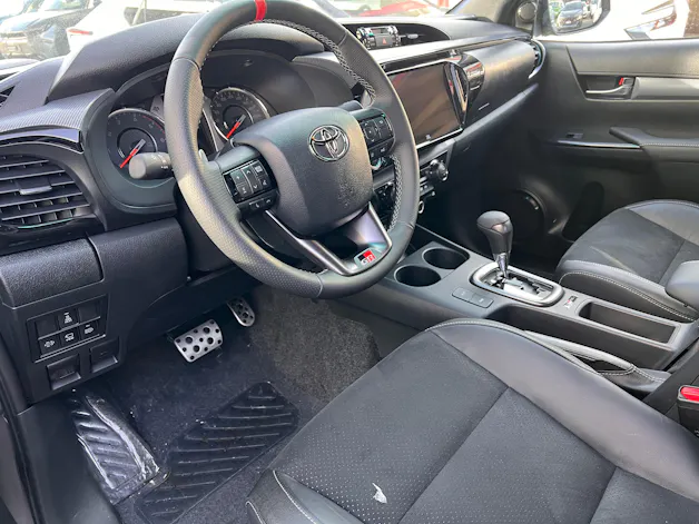 Toyota Hilux Double Cab.-Pick-up 2.8 D-4D 230 GR Sport II